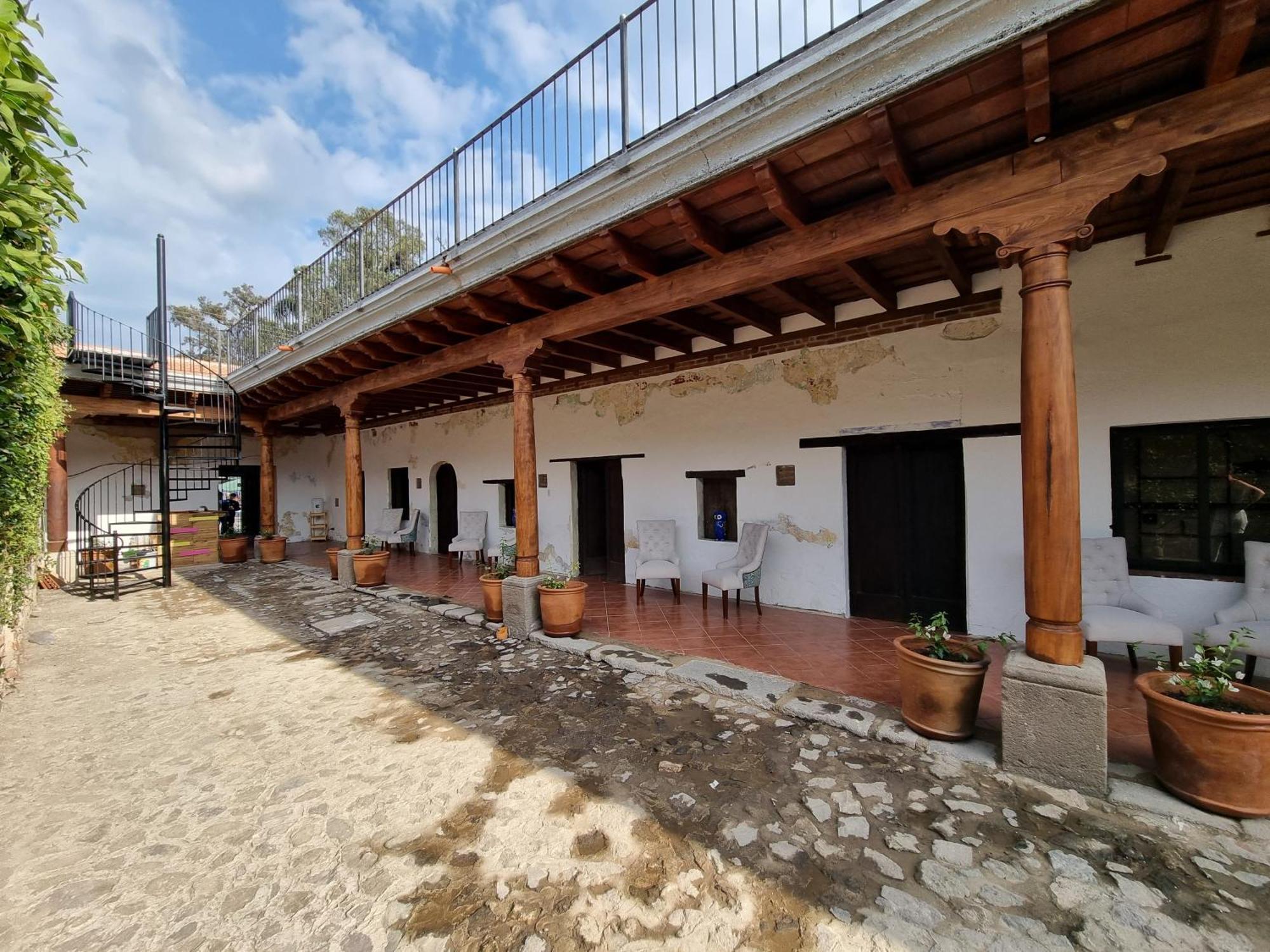 Central Hostel San Sebastian Antigua Buitenkant foto